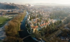 a CGI of the proposed Phoenix neighbourhood of Lewes, the South Downs beyond.