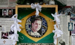 A memorial to Jean Charles de Menezes outside Stockwell tube station in 2007