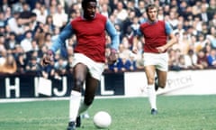 Clyde Best playing for West Ham United against West Bromwich Albion in 1973.