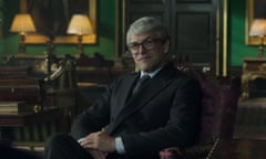 Jonny Lee Miller as the former prime minister John Major.