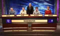Jeremy Paxman with the 2013 University Of Manchester team.