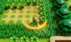 Link slashes some grass in The Legend of Zelda: Link's Awakening on Nintendo Switch