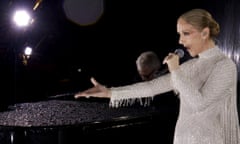 Céline Dion singing in the Paris rain