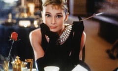 Audrey Hepburn as Holly Golightly in Breakfast at Tiffany’s from 1961, directed by Blake Edwards. 