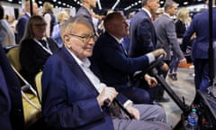 Old white man with a suit and cane on a golf cart