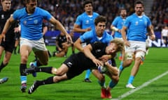 New Zeland’s Damian McKenzie opens the scoring and breaks down Uruguay’s fierce early resistance