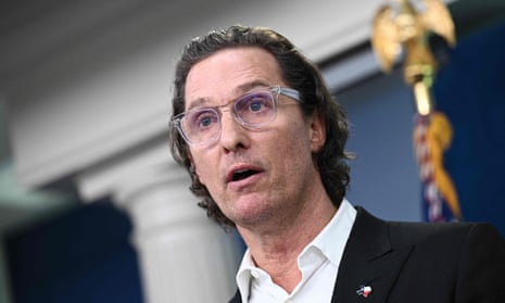 Matthew McConaughey delivers emotional speech on gun reform at White House – video