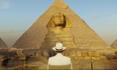 Armie Hammer and Gal Gadot, centre, with Kenneth Branagh, far right, as Hercule Poirot in Death on the Nile.