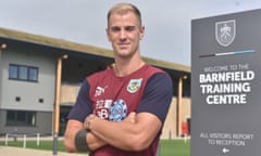 Joe Hart signs for Burnley