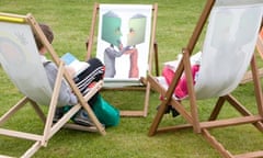 children in deckchairs, hay festival 2009