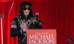 Michael Jackson announces his Summer 2009 residency at the O2 Arena