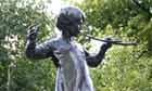 Statue of Peter Pan in Kensington Gardens