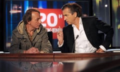 Michel Houellebecq and Bernard-Henri Lévy arguing