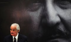 Carlos Fuentes during a lecture in Veracruz