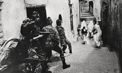 Scene from The Battle of Algiers (1965)