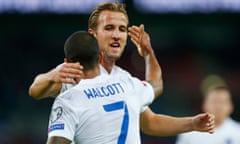 Theo Walcott scored England's opener against Estonia but Harry Kane also worked tirelessly