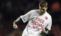 Steven Gerrard wears a 'Free Michael Now' tee-shirt