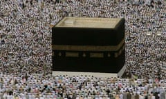 Hajj - muslims praying at Kaba