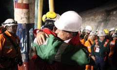 Trapped miner Urzua greets Chile's President Pinera