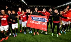 Manchester United players celebrate title win