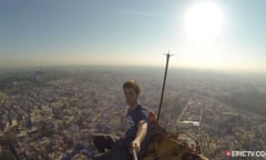 Freerunner James Kingston climbs up a crane in Bangalore - video