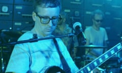 140x84 trailpic for Hot Chip perform Need You Now - video