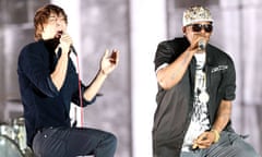 R Kelly performs with musician Thomas Mars of Phoenix during day 2 of Coachella 