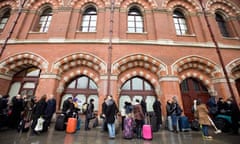 eurostar queue st pancras