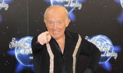 Paul Daniels cut off his index finger in a circular saw accident