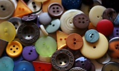 Assorted buttons