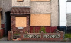 Boarded up house 