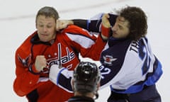 Washington Capitals' Matt Hendricks and Winnipeg Jets' Chris Thorburn