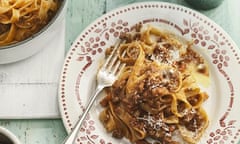 Elizabeth David's Ragu