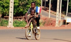 Mali boys with French flag