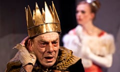 Alun Armstrong in Exit the King