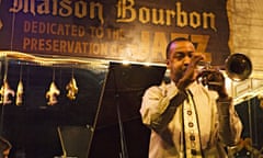 A man playing jazz at the Maison Bourbon in New Orleans