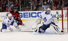 Will the Toronto Maple Leafs or the New Jersey Devils reach the 2014 NHL playoffs?