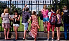 Tourists and view of the White House lawn