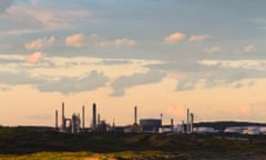 oil refinery Sydney carbon tax