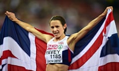 Jo Pavey wins 10,000m