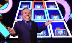 Warwick Davis revives ITV's CelebritySquares.