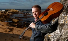 Edwyn Collins with guitar