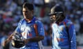 MS Dhoni (L) and Ambati R