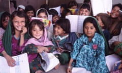 A25PTR Young girls of Afghan refugees in the town of Quetta Balochistan Pakistan They are attending an NGO funded school