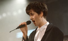 Tracey Thorn on Top of the Pops in 1988