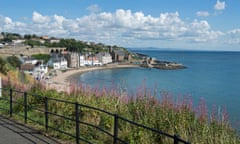 Kinghorn Beach and Fife coastal path