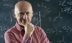 Marcus du Sautoy in front of maths blackboard
