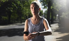 Woman running while listening to an iPod