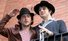 Carl Barat and Pete Doherty of the Libertines