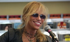 Carly Simon